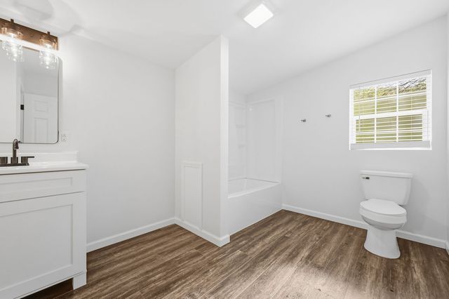 120 Orange ALLEY, Adams Twp, PA 16046