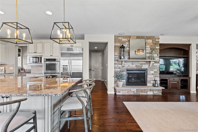 201 Maplehurst Point, Highlands Ranch, CO 80126