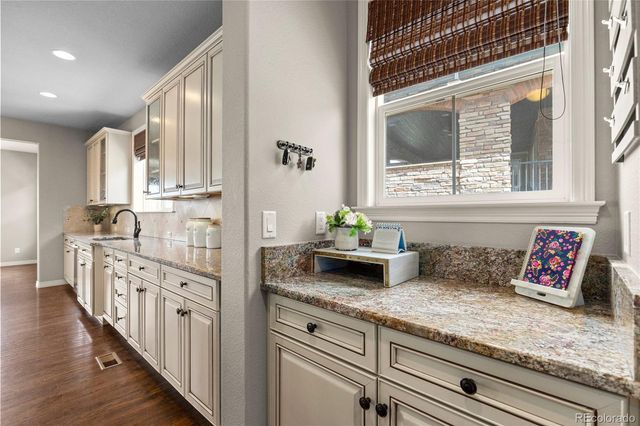 201 Maplehurst Point, Highlands Ranch, CO 80126