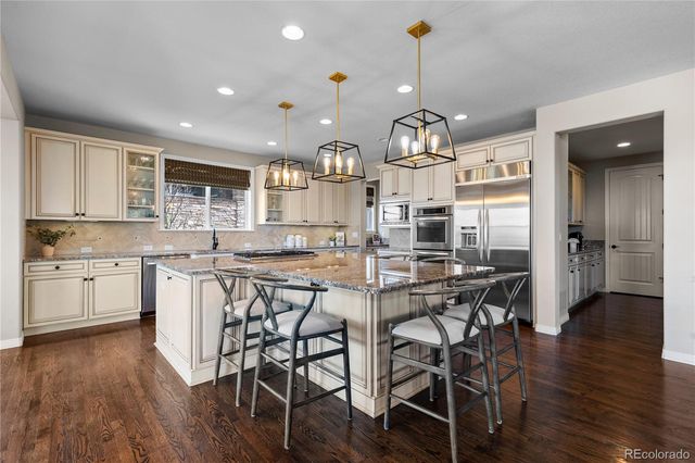 201 Maplehurst Point, Highlands Ranch, CO 80126