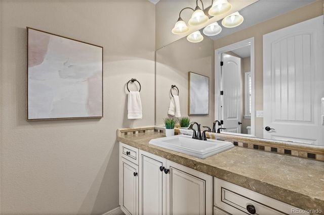 201 Maplehurst Point, Highlands Ranch, CO 80126