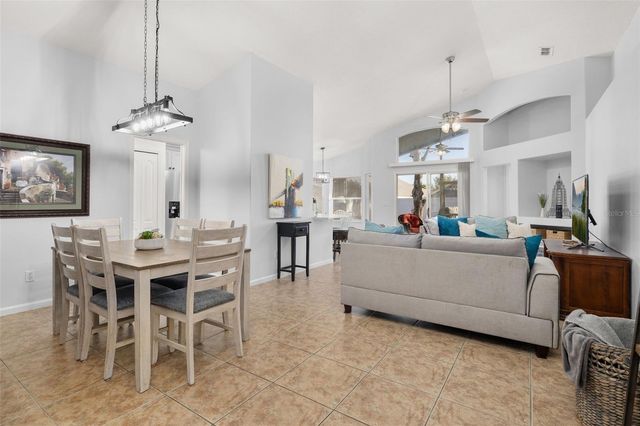 2752 WILSHIRE ROAD, Clermont, FL 34714