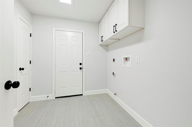 10019 Braes Forest Drive, Houston, TX 77071