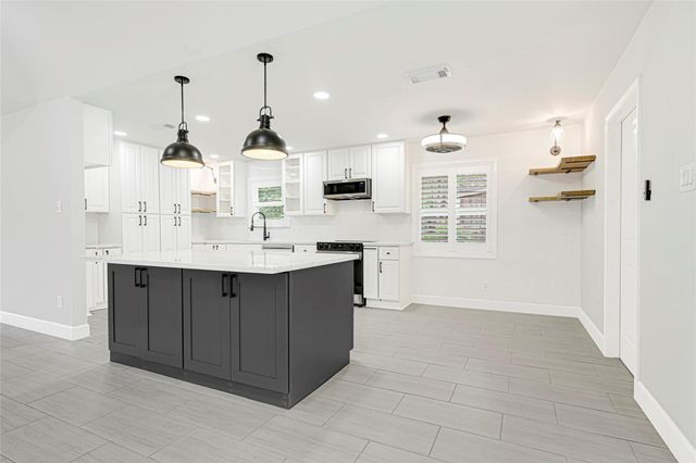 10019 Braes Forest Drive, Houston, TX 77071