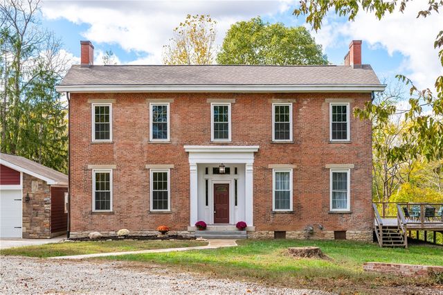 733 State Route 380, Xenia, OH 45385