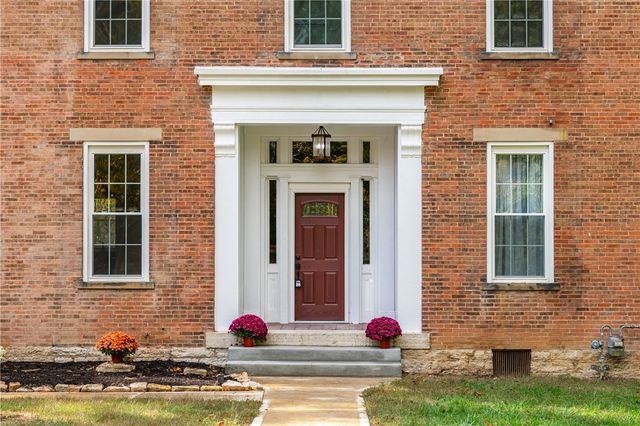 733 State Route 380, Xenia, OH 45385