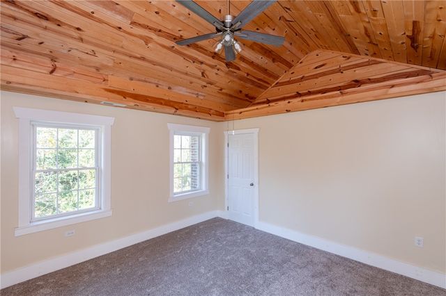 733 State Route 380, Xenia, OH 45385