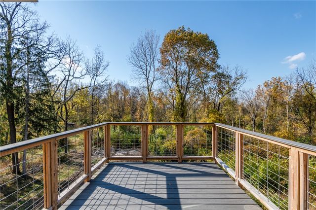 733 State Route 380, Xenia, OH 45385