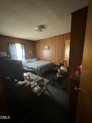 201 W Granville Street, Dunn, NC 28334