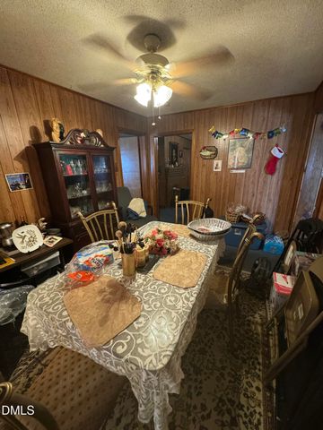 201 W Granville Street, Dunn, NC 28334