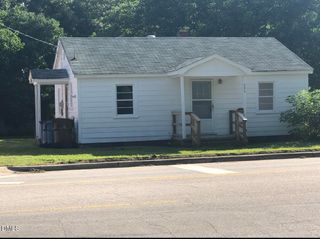 201 W Granville Street, Dunn, NC 28334