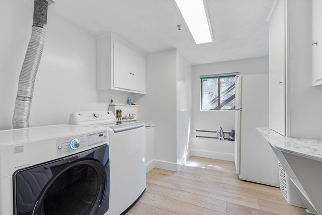 10 Stonewood Dr, Newton, MA 02459