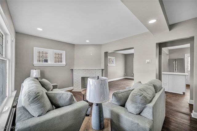 3546 Menlo Road, Shaker Heights, OH 44120