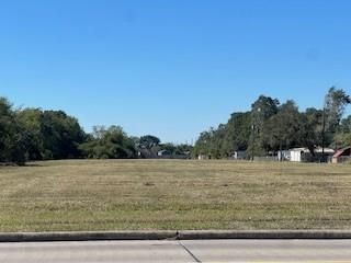 000 Bamore Road, Rosenberg, TX 77471