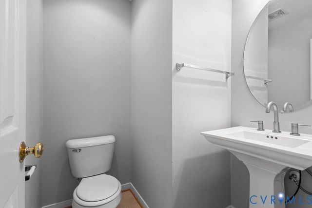 220 Casey St, Sandston, VA 23150