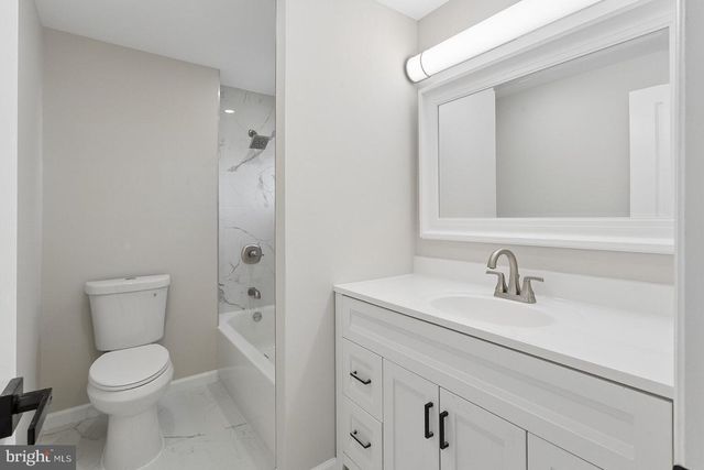 210 LAWNTON AVENUE, West Deptford, NJ 08096