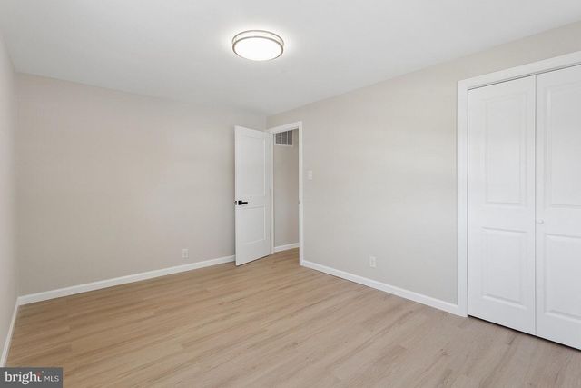 210 LAWNTON AVENUE, West Deptford, NJ 08096