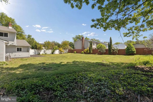 210 LAWNTON AVENUE, West Deptford, NJ 08096