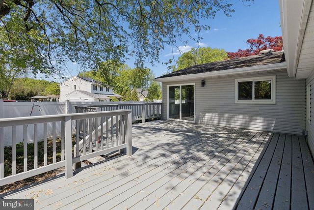 210 LAWNTON AVENUE, West Deptford, NJ 08096