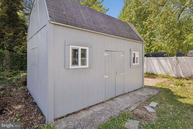 210 LAWNTON AVENUE, West Deptford, NJ 08096