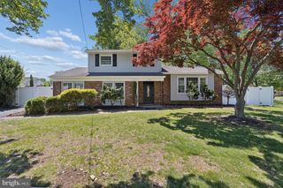 210 LAWNTON AVENUE, West Deptford, NJ 08096