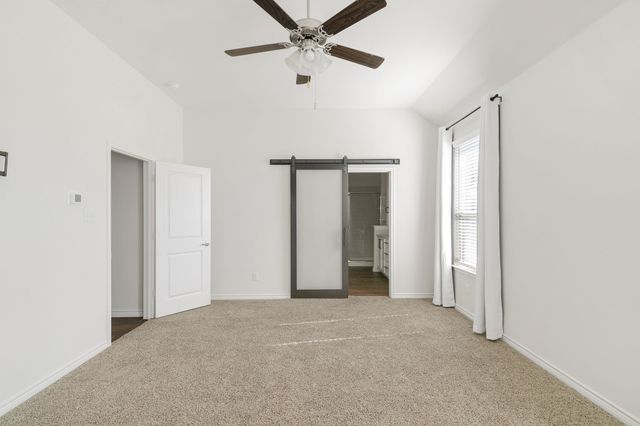 10604 Thunderwood Drive, Aubrey, TX 76227