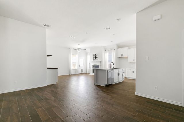 10604 Thunderwood Drive, Aubrey, TX 76227