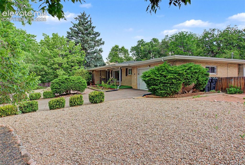 1118 Acacia Drive, Colorado Springs, CO 80907 — photo 2
