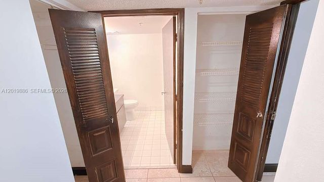470 S Park Rd 7-104, Hollywood, FL 33021