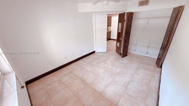 470 S Park Rd 7-104, Hollywood, FL 33021
