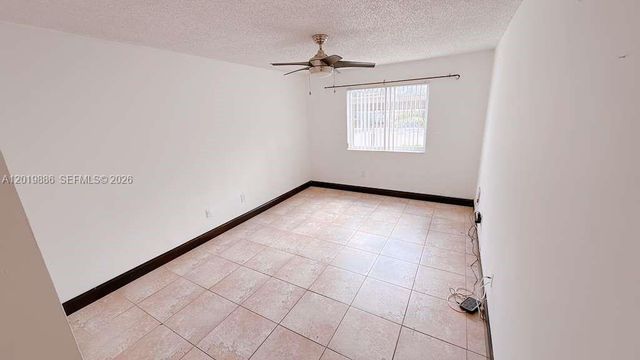 470 S Park Rd 7-104, Hollywood, FL 33021