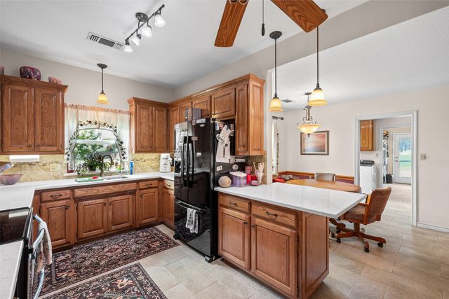 6303 Dulcito Court, Granbury, TX 76049