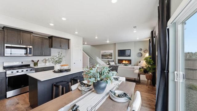 21229 SE Pelee Drive, Bend, OR 97702