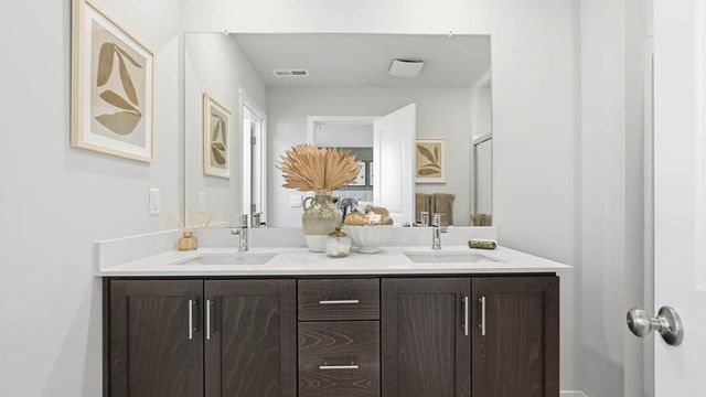 21229 SE Pelee Drive, Bend, OR 97702