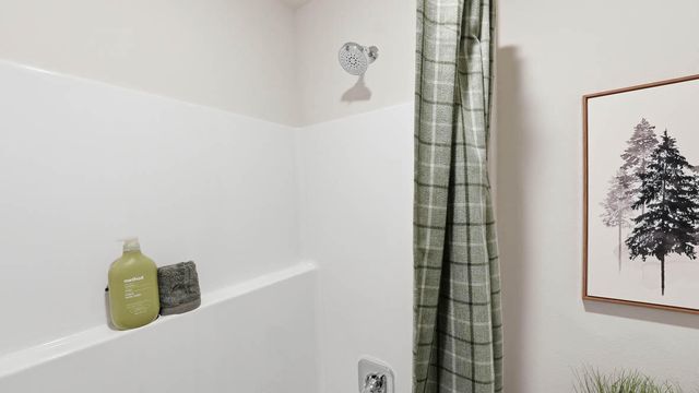 21229 SE Pelee Drive, Bend, OR 97702