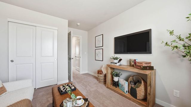 21229 SE Pelee Drive, Bend, OR 97702