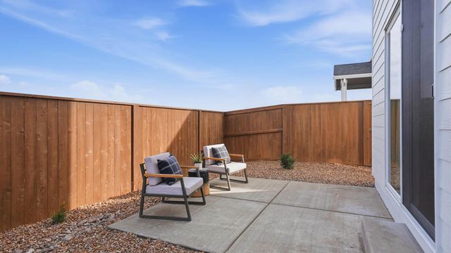 21229 SE Pelee Drive, Bend, OR 97702