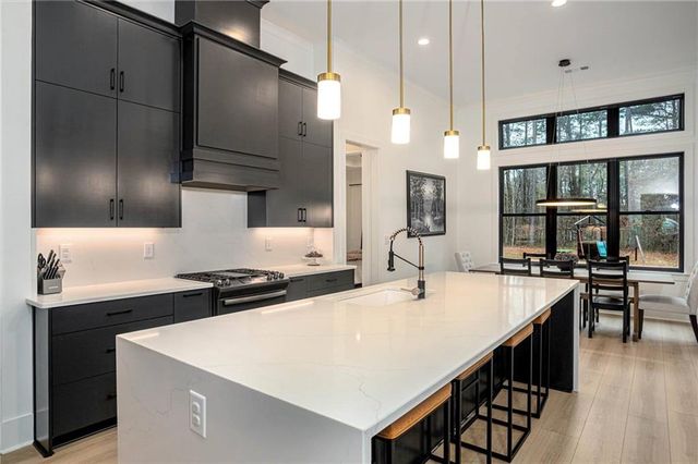 216 Saddle Creek Drive, Monroe, GA 30656