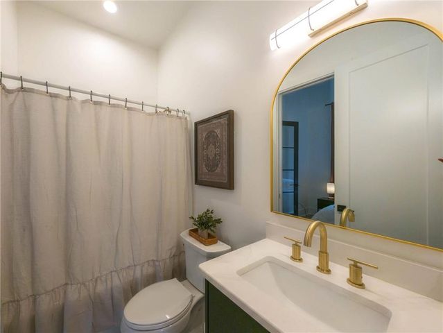 216 Saddle Creek Drive, Monroe, GA 30656