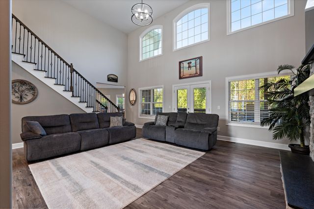 123 Chesapeake Ct, Lebanon, TN 37087