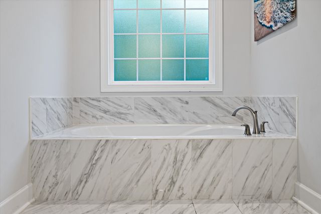 123 Chesapeake Ct, Lebanon, TN 37087