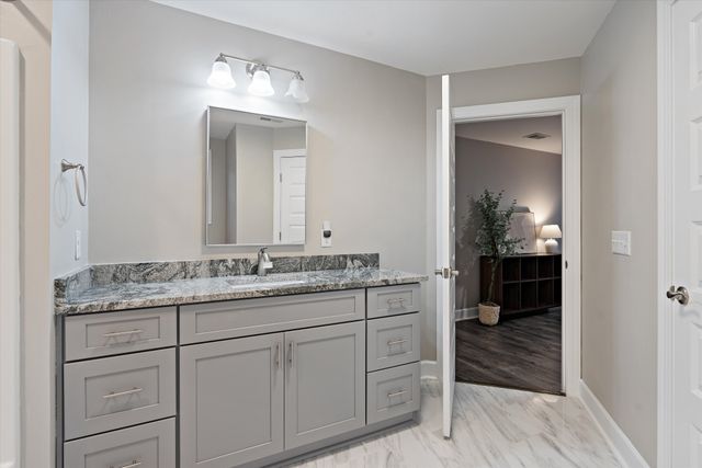 123 Chesapeake Ct, Lebanon, TN 37087