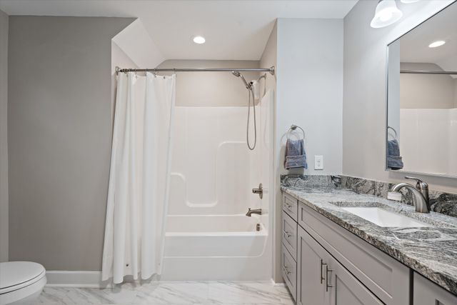 123 Chesapeake Ct, Lebanon, TN 37087