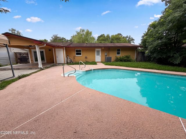 4429 BEGBIE Drive, Jacksonville, FL 32207