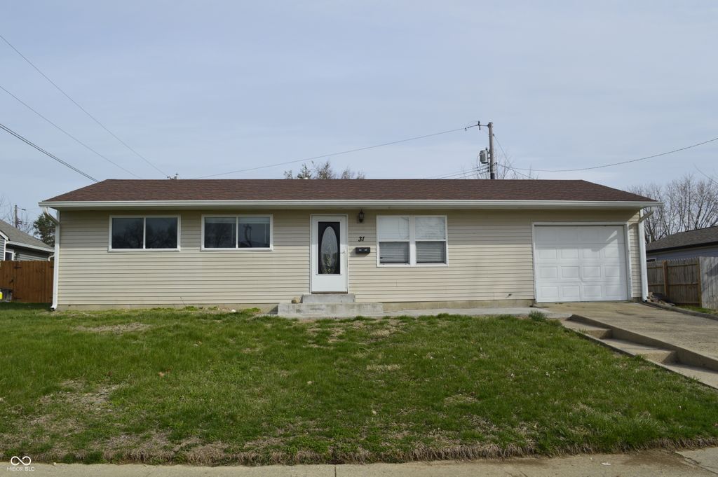 31 Fairlane Drive, Mooresville, IN 46158