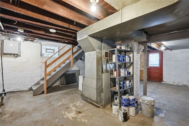 7719 Saint Lawrence Ave, Swissvale, PA 15218