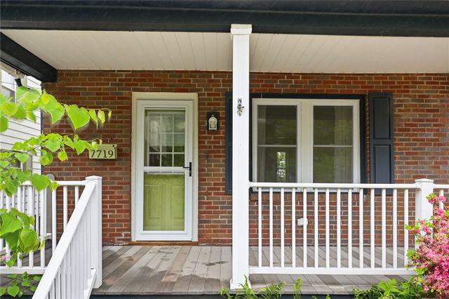 7719 Saint Lawrence Ave, Swissvale, PA 15218