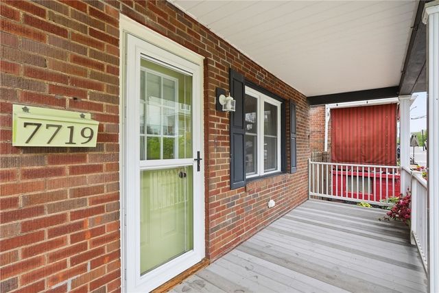 7719 Saint Lawrence Ave, Swissvale, PA 15218