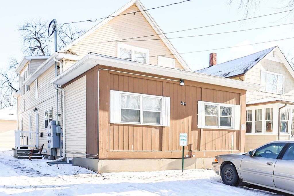 727 3rd Street N, Fargo, ND 58102