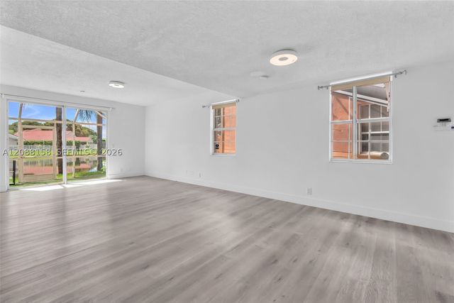 1303 Presidio Dr 6-41, Weston, FL 33327